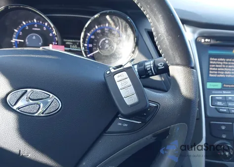 2013 Hyundai Sonata Se z USA, uszkodzony, nr VIN 5NPEC4AC2DH705081